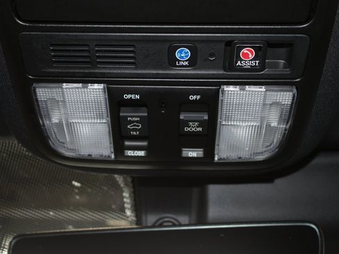 Certified 2023 Honda Passport Elite image 43