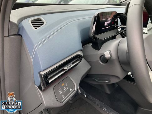 Used 2024 Volkswagen ID.4 S RWD image 19