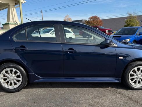 Used 2014 Mitsubishi Lancer ES image 6