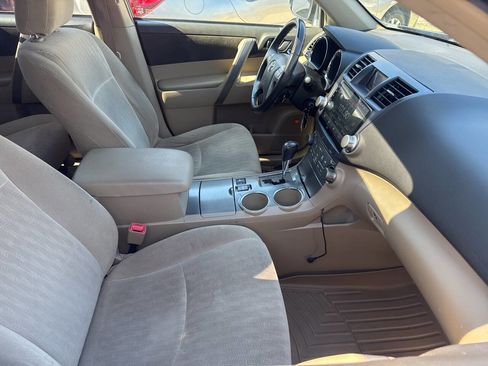 Used 2008 Toyota Highlander Sport image 25
