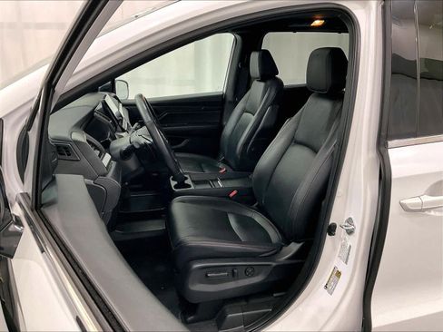 Used 2023 Honda Odyssey Sport image 10