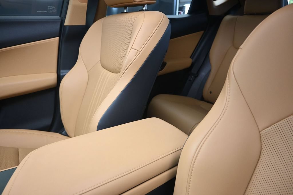 Used 2025 Lexus NX 350 AWD w/ Accessory Package (2T) image 14