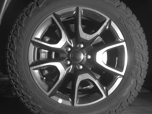 Used 2025 Jeep Compass Trailhawk AWD/4WD image 12