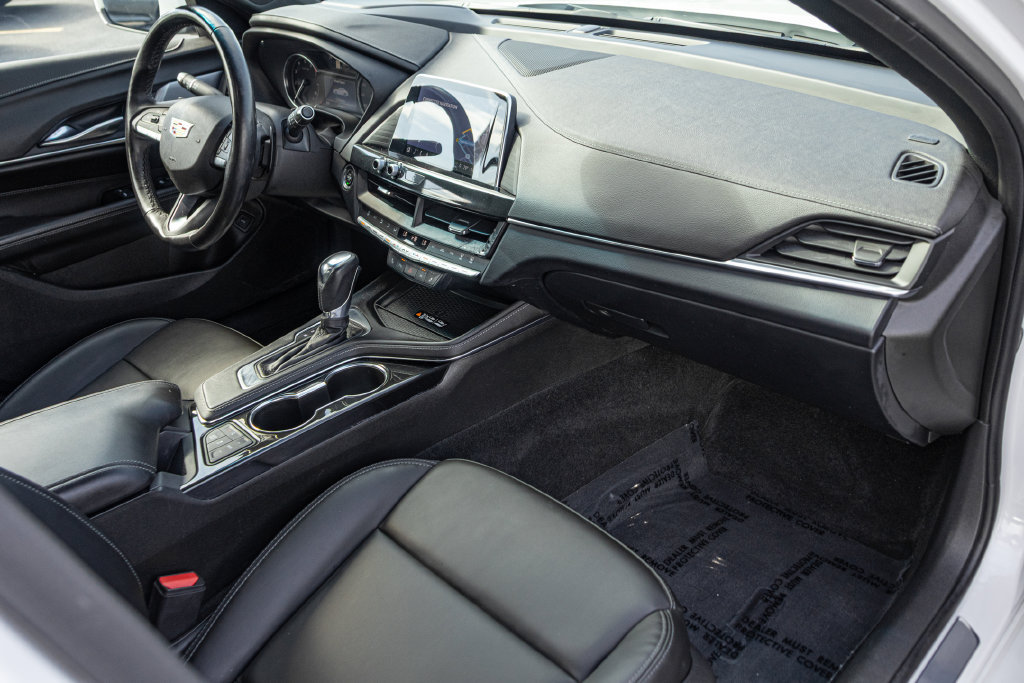 Used 2023 Cadillac CT4 Luxury w/ Sun And Sound Package AWD/4WD image 33