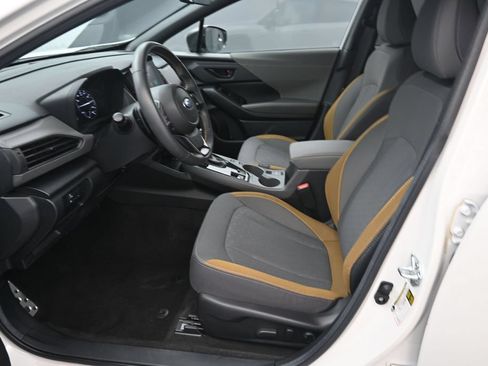 Used 2025 Subaru Crosstrek 2.5i Sport w/ Popular Package #3A AWD/4WD image 17