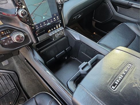 Used 2022 RAM 1500 Limited image 25