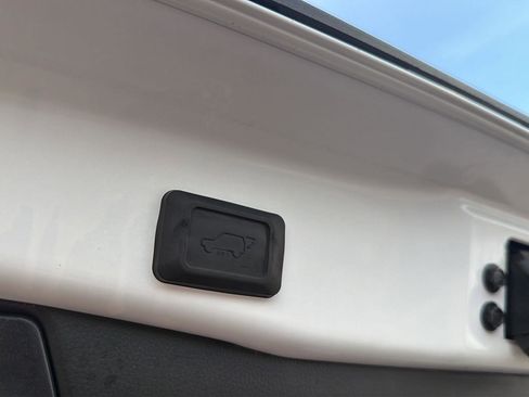 Certified 2024 Toyota RAV4 XLE Premium AWD/4WD image 34