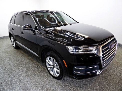 Used 2017 Audi Q7 3.0T Premium AWD/4WD image 3
