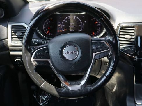 Used 2021 Jeep Grand Cherokee Laredo X RWD image 22