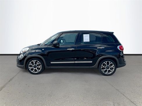 Used 2014 FIAT 500L Trekking w/ Popular Equipment Group image 4