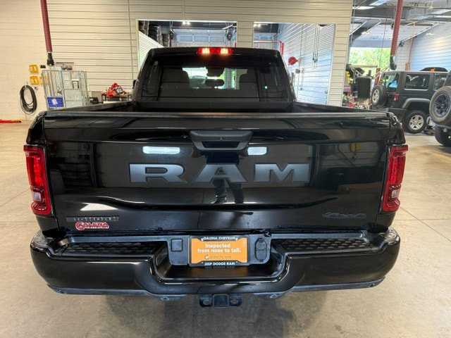 Used 2025 RAM 2500 Big Horn AWD/4WD image 25