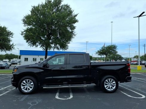 Used 2024 Chevrolet Silverado 1500 Custom RWD image 9