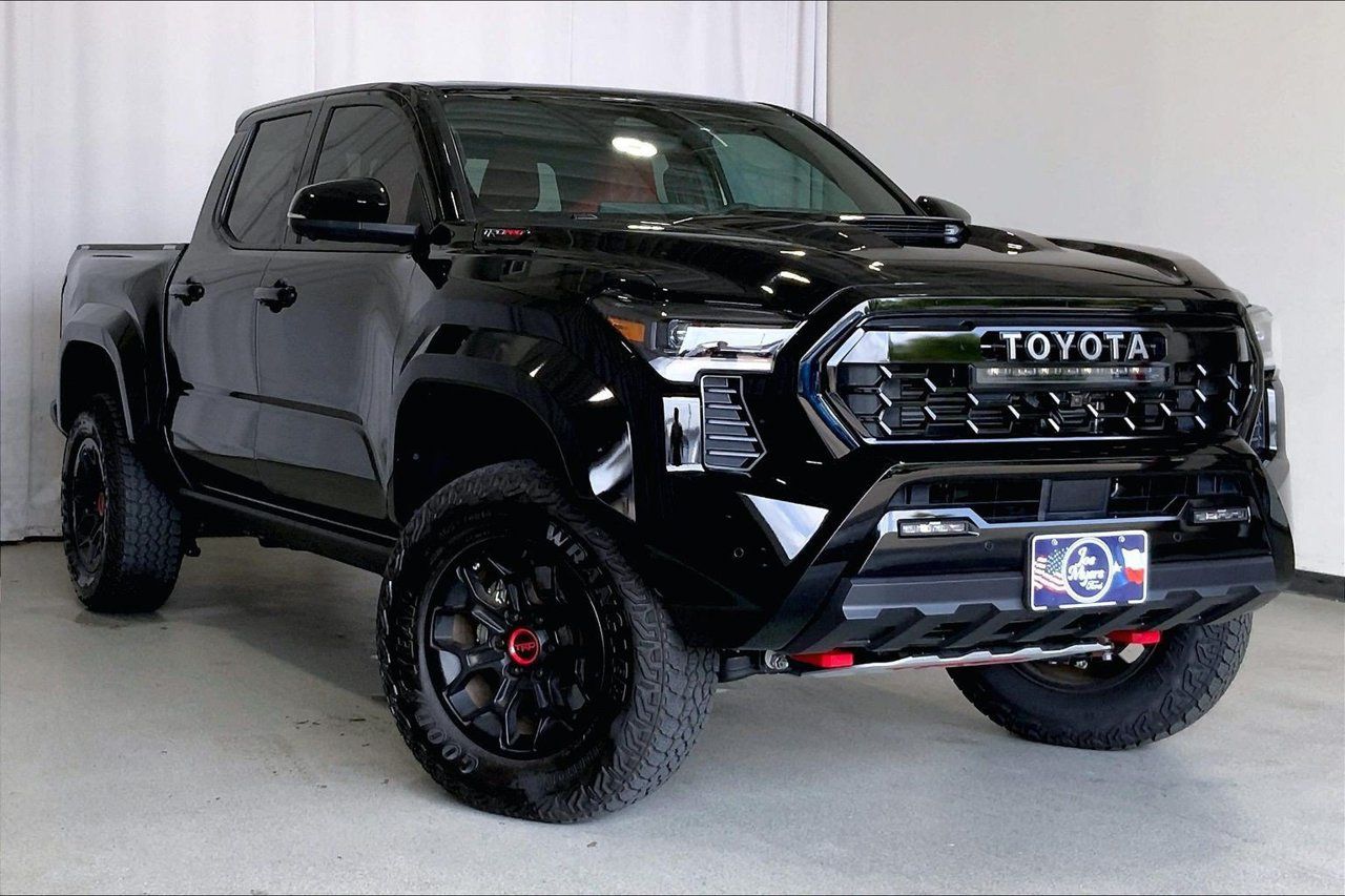 Used 2026 Toyota Tacoma TRD Pro AWD/4WD image 34