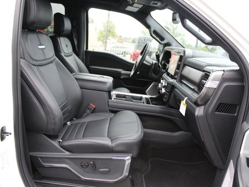 New 2026 Ford F250 Platinum image 13