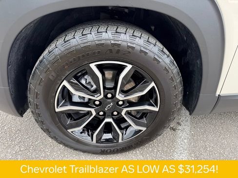 Used 2026 Chevrolet TrailBlazer ACTIV w/ Convenience Package FWD image 31