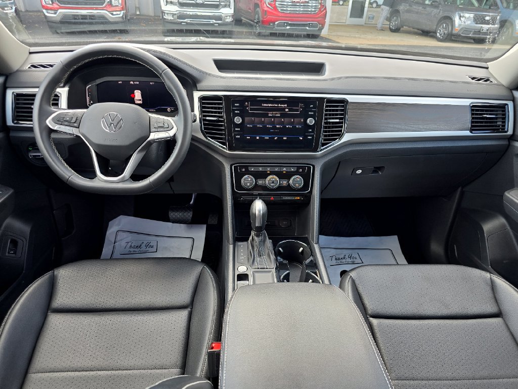 Used 2023 Volkswagen Atlas SE FWD image 3