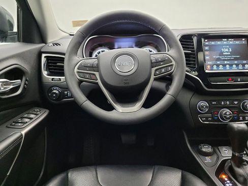 Used 2022 Jeep Cherokee Limited image 22