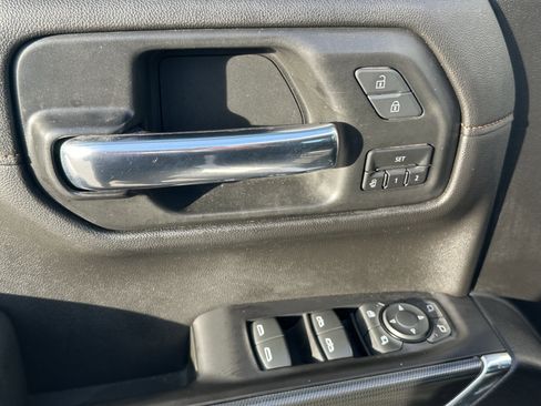 Used 2020 GMC Sierra 1500 AT4 w/ AT4 Premium Package image 15