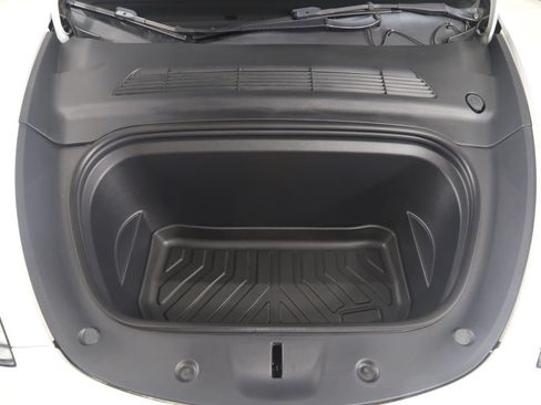 Used 2022 Tesla Model Y Performance AWD/4WD image 19