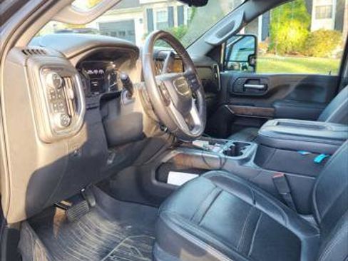 Used 2020 GMC Sierra 2500 Denali w/ Denali Ultimate Package image 5