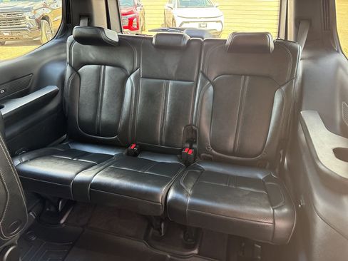 Used 2023 Jeep Wagoneer Series II w/ Premium Group I image 14