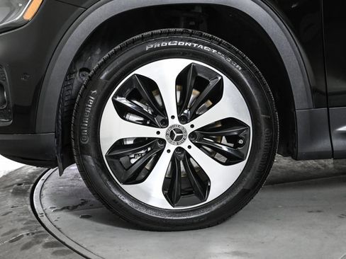 Certified 2026 Mercedes-Benz GLB 250 4MATIC image 26