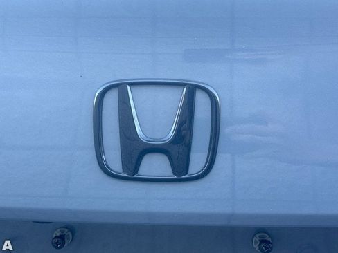 Used 2022 Honda Civic Touring image 11