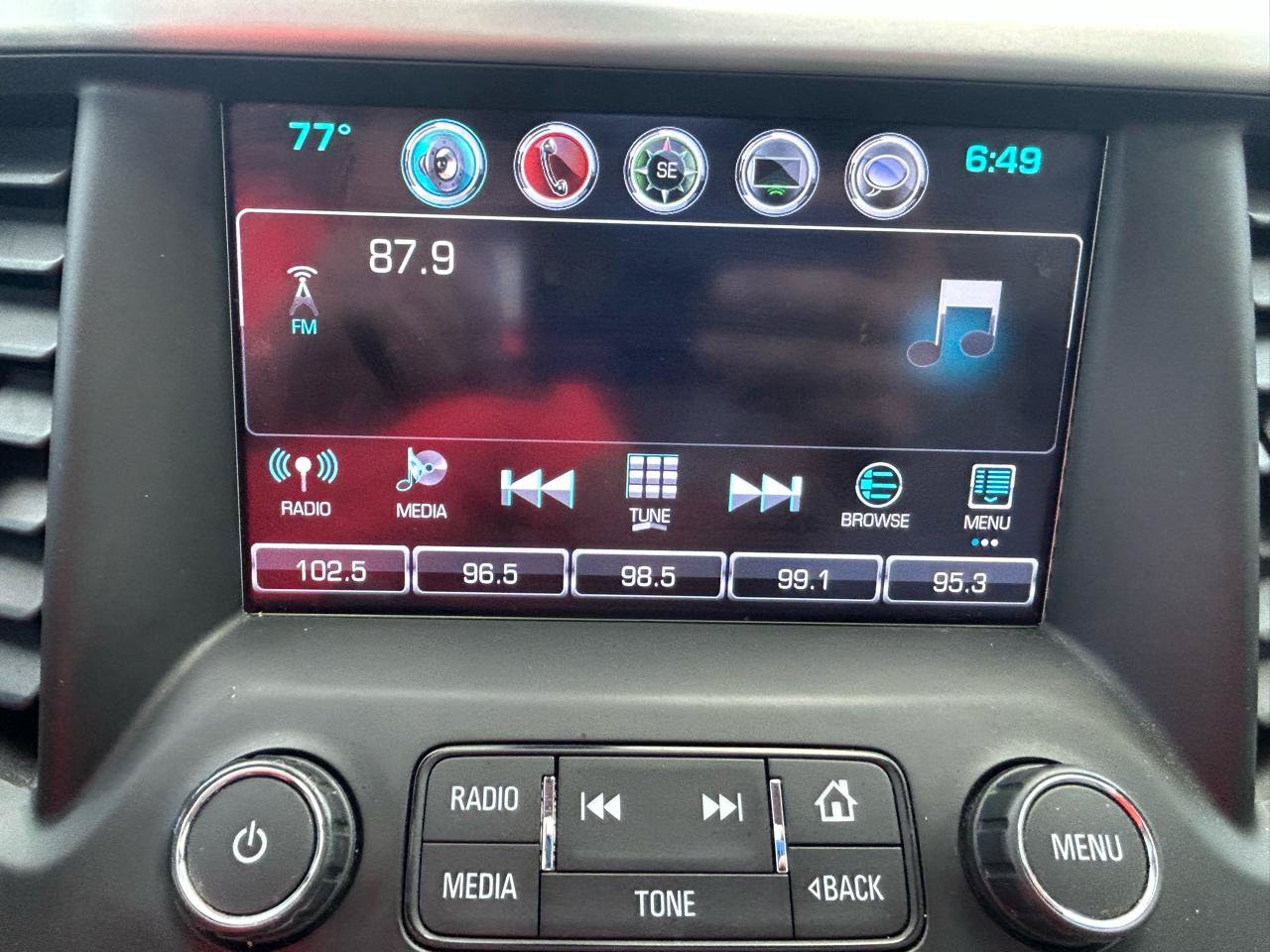 Used 2017 GMC Acadia SLT FWD image 25