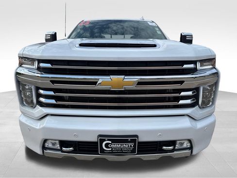 Used 2022 Chevrolet Silverado 2500 High Country w/ Z71 Off-Road Package AWD/4WD image 9