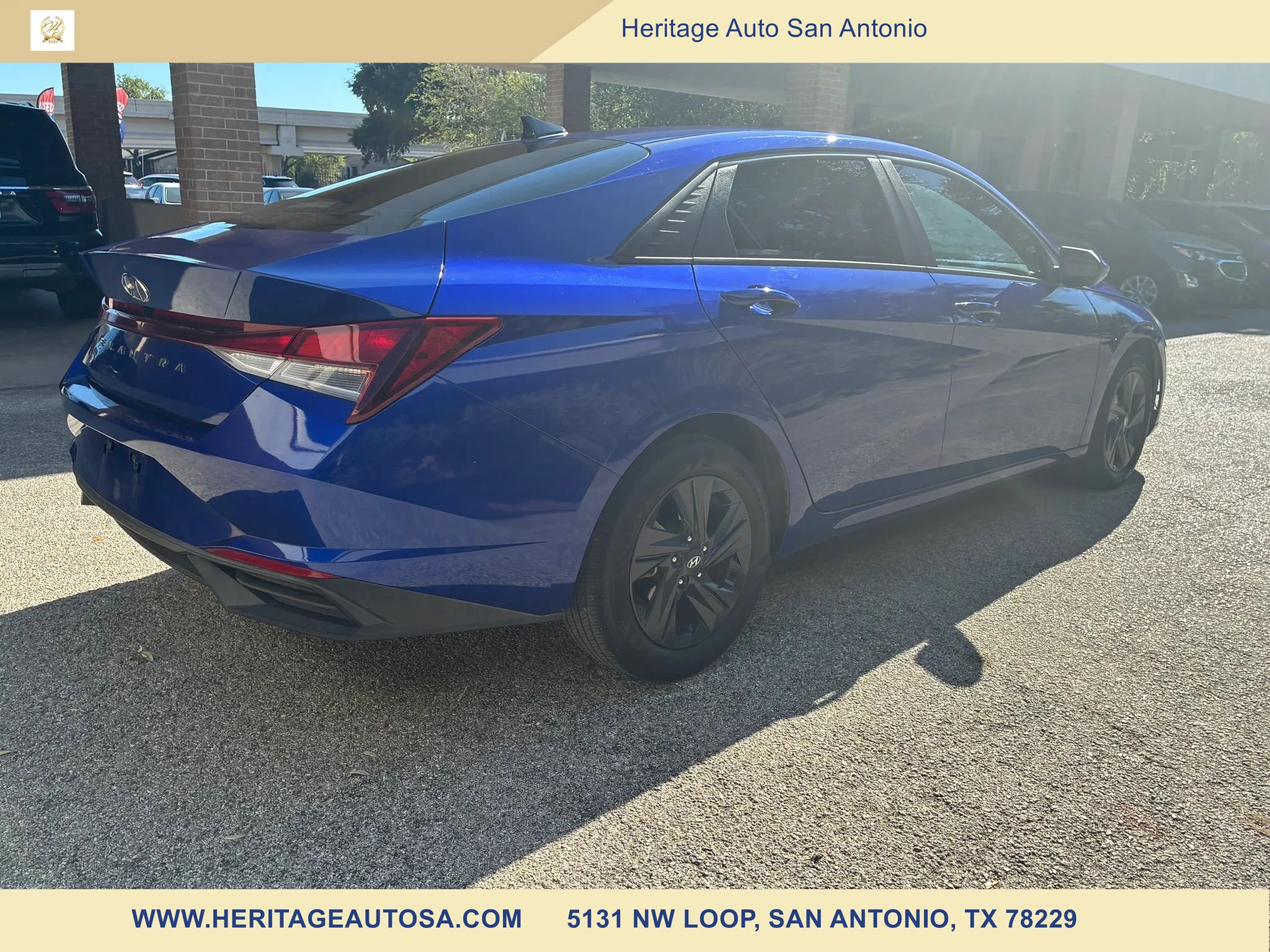 Used 2023 Hyundai Elantra SEL FWD image 4