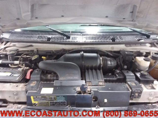 Used 2006 Ford E-250 and Econoline 250 RWD image 9