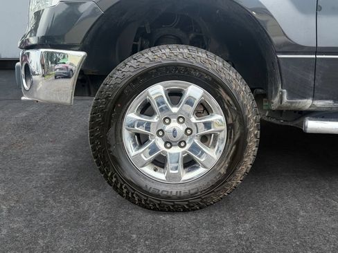 Used 2014 Ford F150 XLT w/ Equipment Group 302A Luxury AWD/4WD image 9