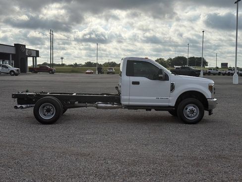 Used 2019 Ford F350 XL w/ XL Value Package AWD/4WD image 4
