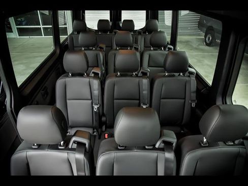 New 2025 Mercedes-Benz Sprinter 2500 image 6