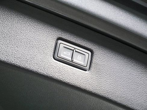 New 2026 Audi Q7 3.0T Prestige image 30