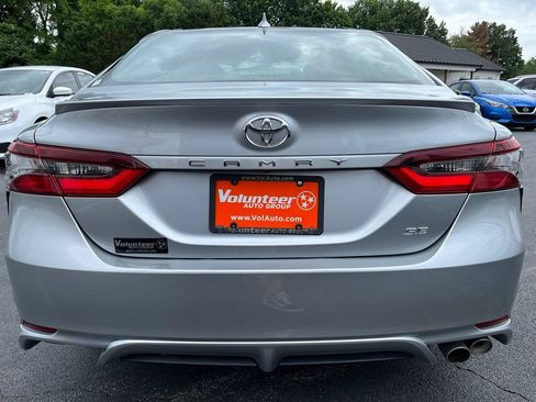 Used 2023 Toyota Camry SE FWD image 7
