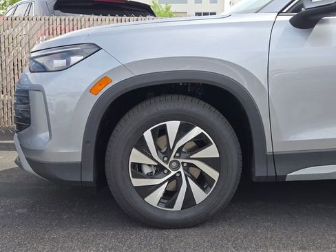 New 2026 Volkswagen Tiguan S FWD image 4