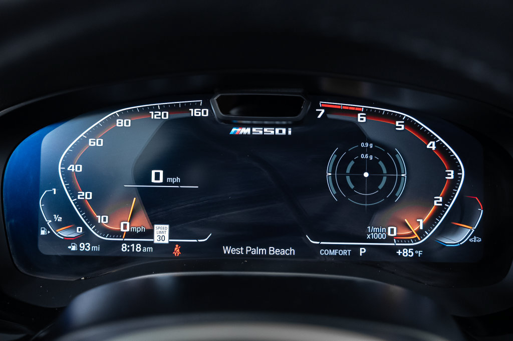 Used 2023 BMW M550i xDrive AWD/4WD image 28