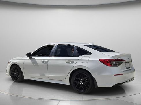 Certified 2024 Honda Civic Sport image 8