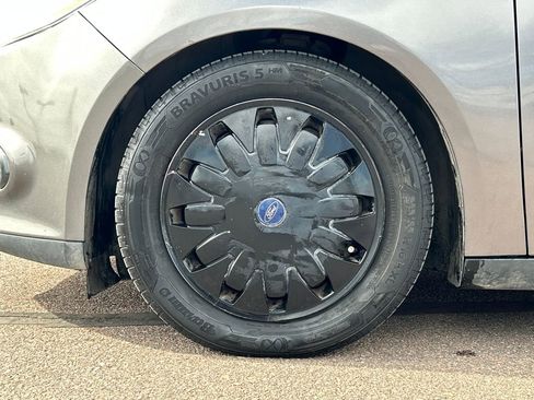 Used 2014 Ford Focus SE image 25