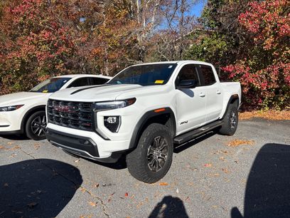 Certified 2025 GMC Canyon AT4 w/ Technology Plus Package