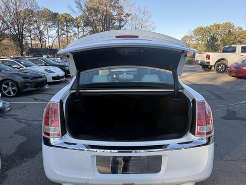 Used 2014 Chrysler 300 Uptown Edition w/ Quick Order Package 22M image 12