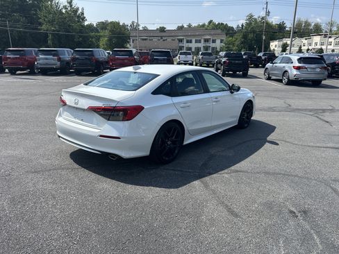Used 2022 Honda Civic Sport image 10