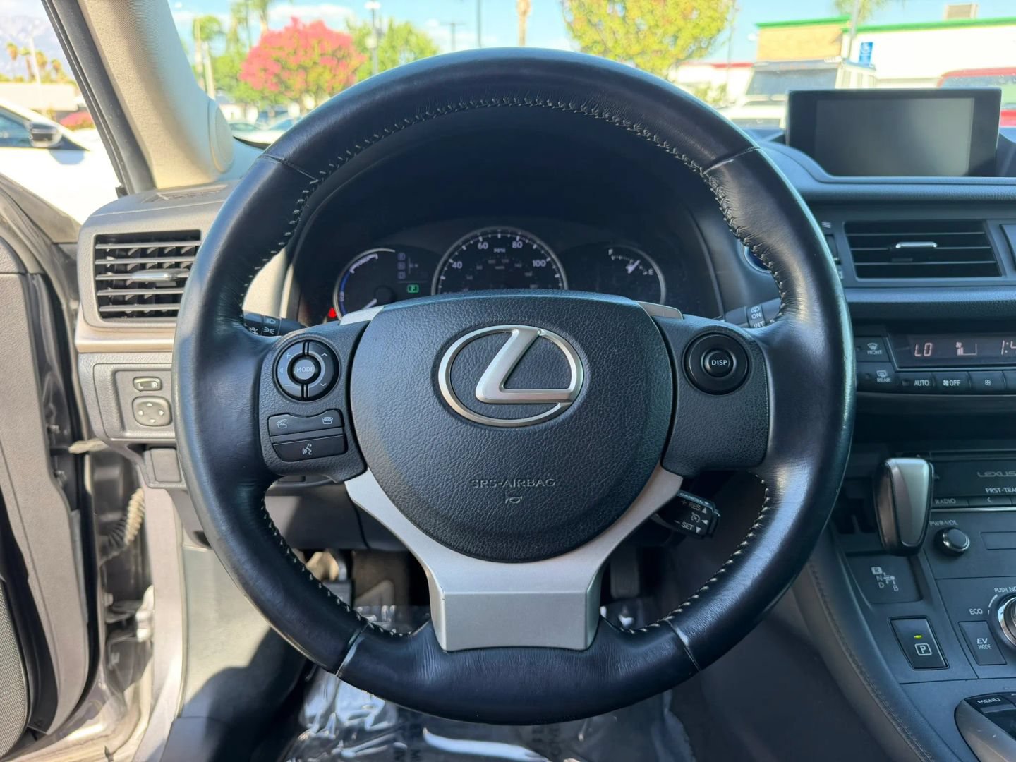 Used 2015 Lexus CT 200h w/ Navigation Package FWD image 22