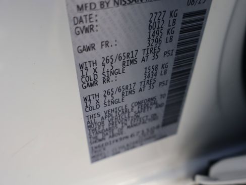 Used 2023 Nissan Frontier SV w/ Technology Package image 44