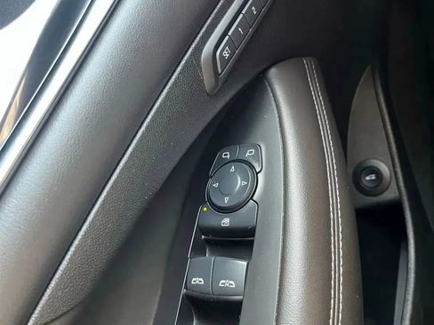 Used 2017 Buick LaCrosse Essence w/ Sun and Shade Package image 23