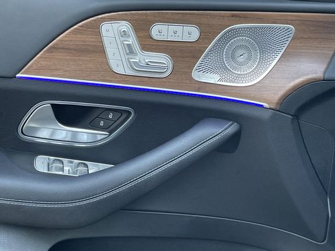 Certified 2025 Mercedes-Benz GLE 350 4MATIC image 17