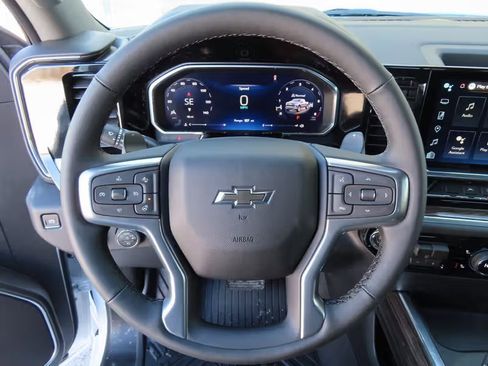 New 2026 Chevrolet Silverado 1500 RST w/ Dark Appearance Package AWD/4WD image 7