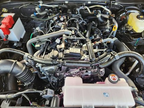 New 2026 Toyota 4Runner SR5 AWD/4WD image 27