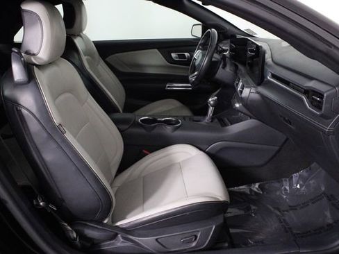 Used 2024 Ford Mustang Premium image 14